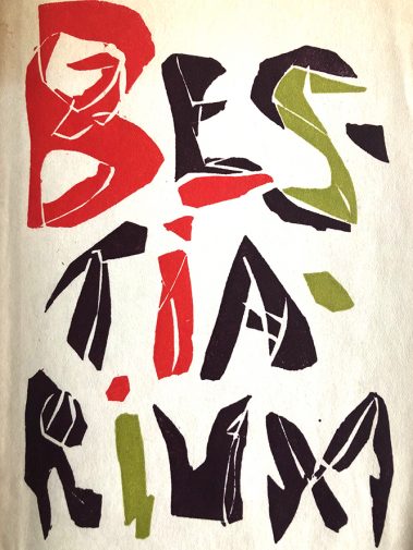 Cover Bestiarium“: Fünfundzwanzig Gedichte nach Guillaume Apollinaire’s „Le Bestiaire ou Cortège d’Orphée“ von Karl Krolow, Original-Linolschnitte und Typographie von Flora Klee-Palyi Foto: Privat